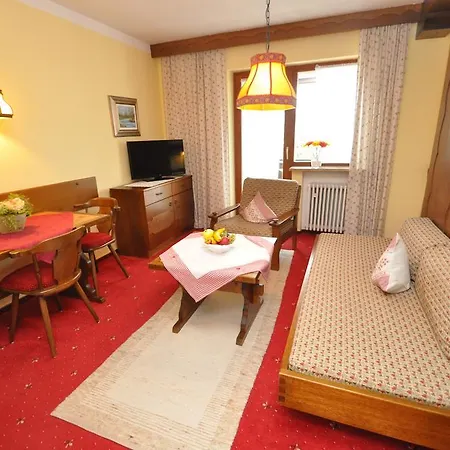 Apartment Appartementhaus Alpenrose