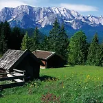 Appartement Appartementhaus Alpenrose Wallgau